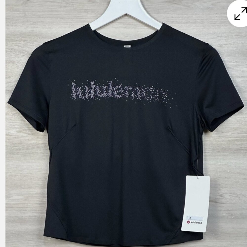 Lululemon Women’s Ultralight Reflective Running T-Shirt Black Race Running 4